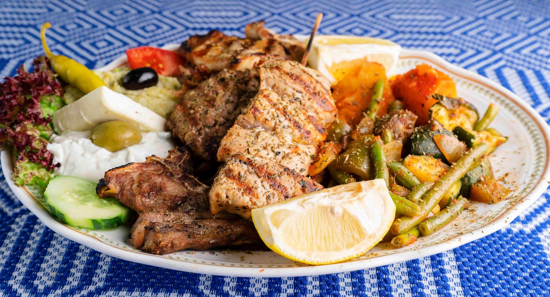 Ach! Niko Ach! photo 1