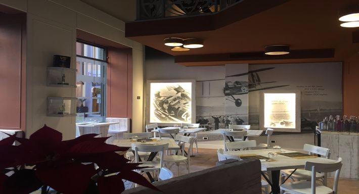 Adesso Pasta Car Ristorante