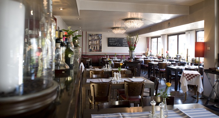 Adolph's Cafè photo 2