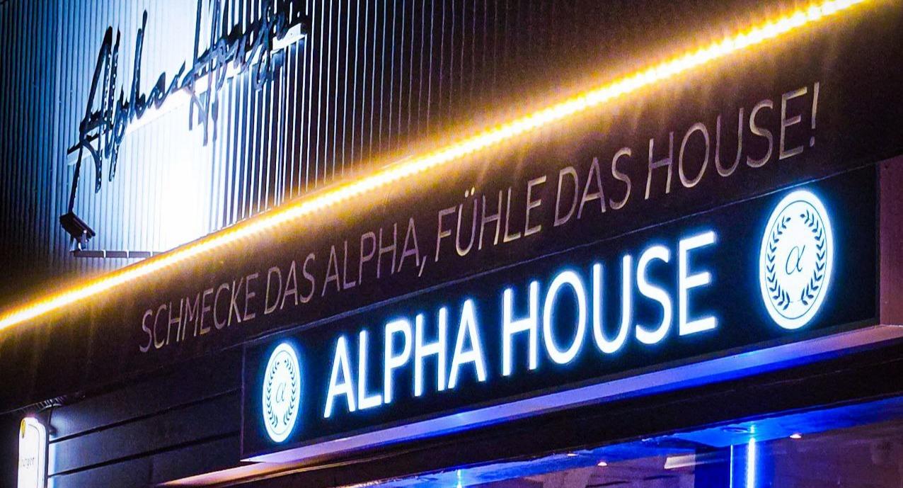 Alpha House photo 3
