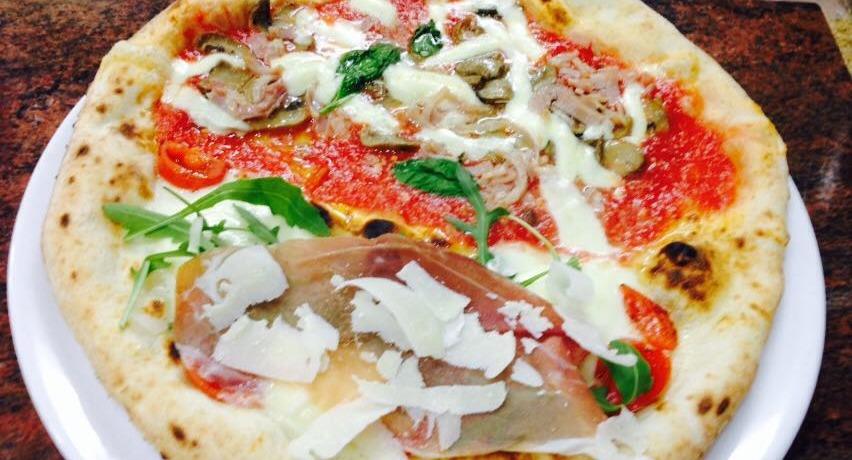 Antica Pizzeria La Centenaria a Materdei