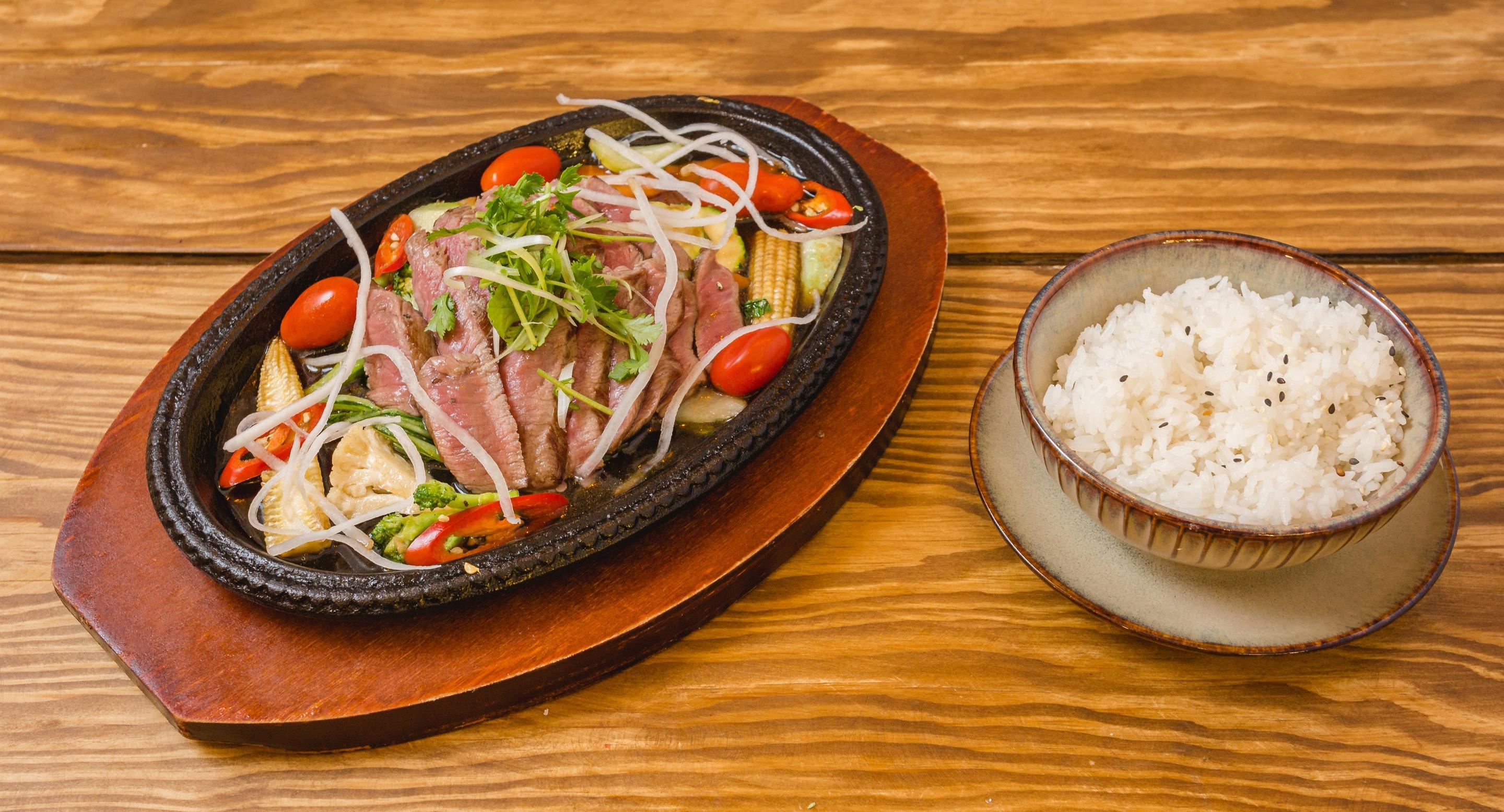 Bao Nhung 1993 Restaurant photo 5