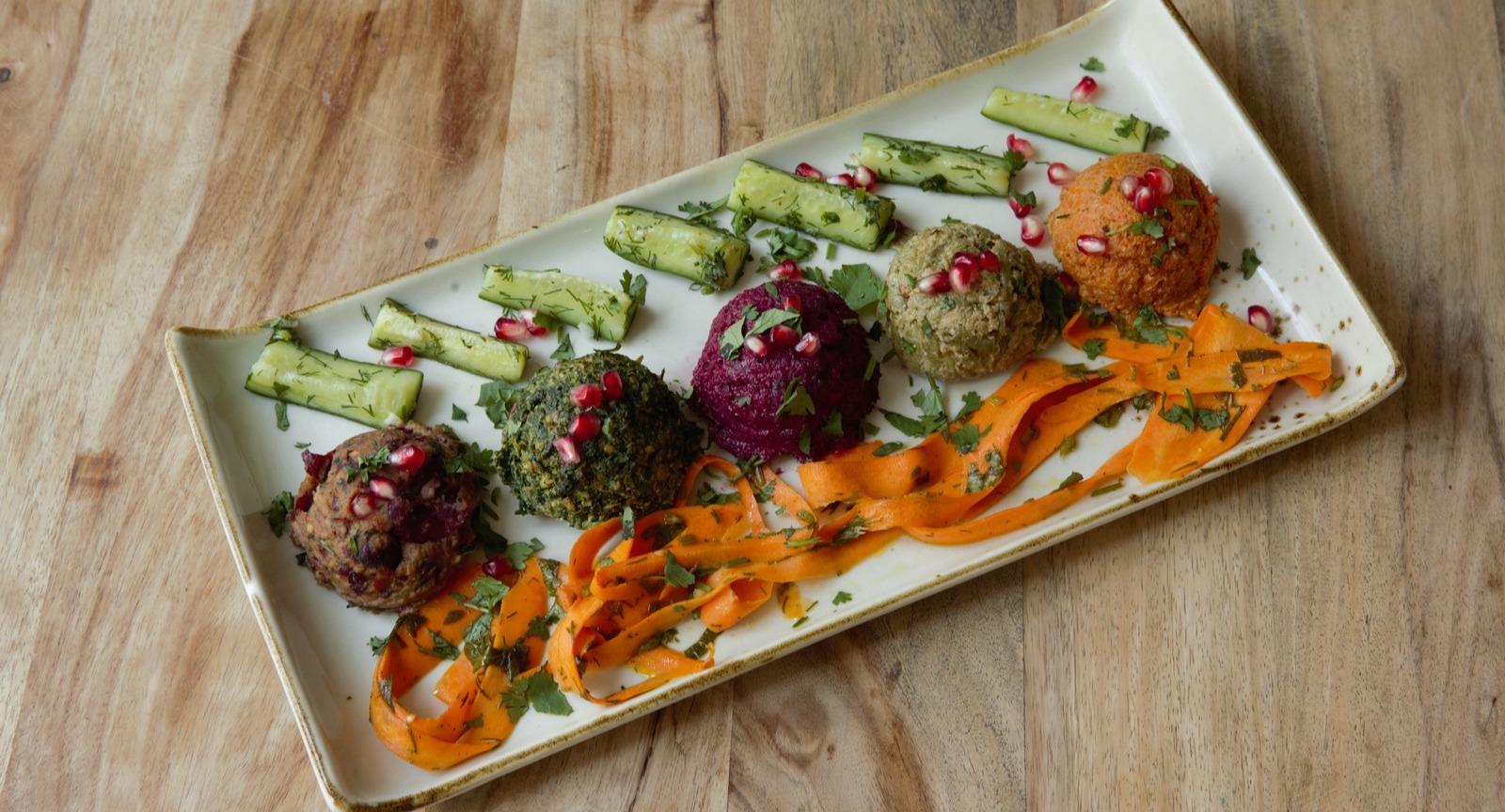 Café ILOstan photo 1