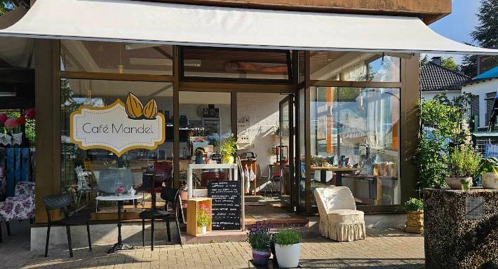 Café Mandel
