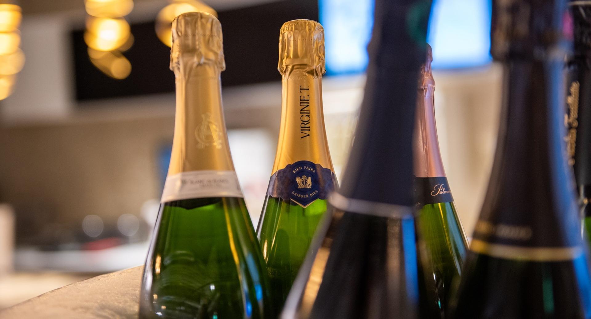 Champagner Club Bar photo 3