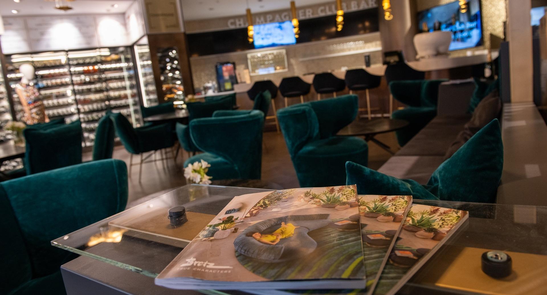 Champagner Club Bar photo 4