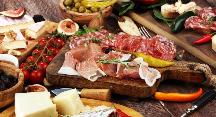 CHARADE Café Bar & Diner photo 2