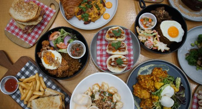 Chichi House Cafe photo 1