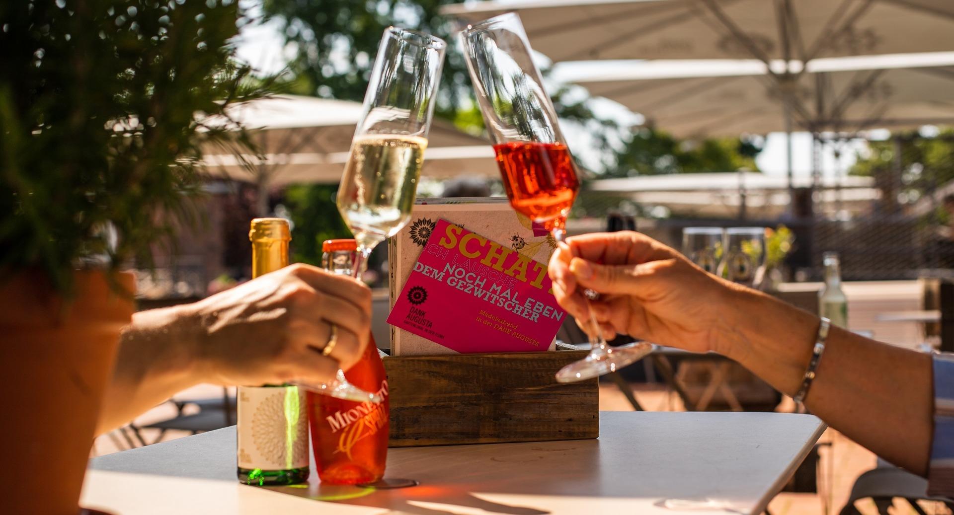 Dank Augusta photo 4