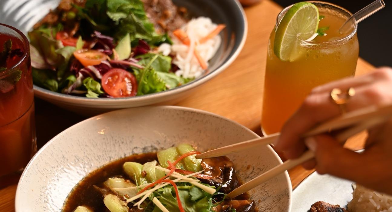 District 10 - Saigon Street Food photo 2