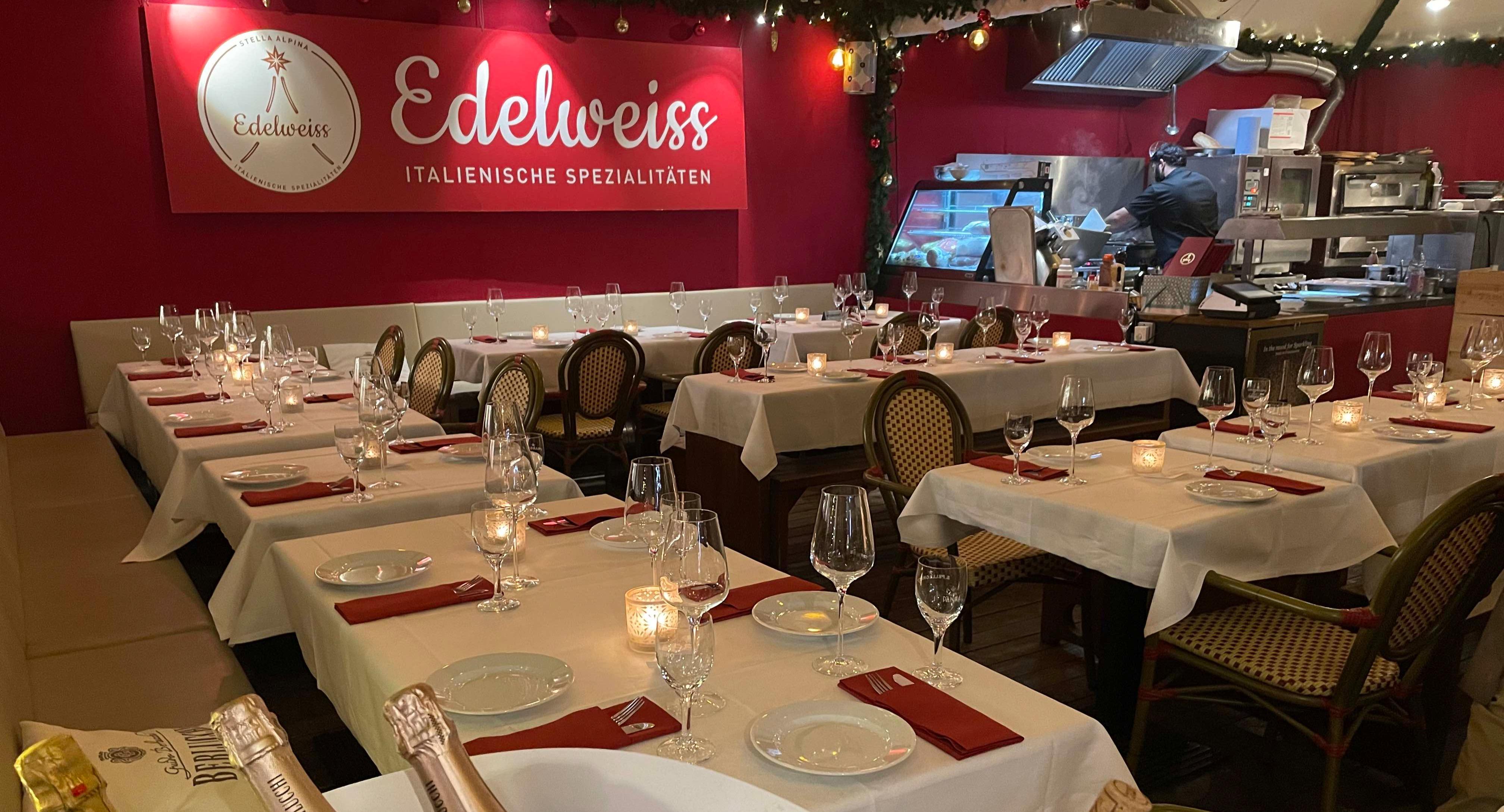 Edelweiss Weihnachtszelt am Gendarmenmarkt photo 4