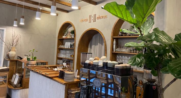 Eleven 11:11 Eleven - Komponistenviertel