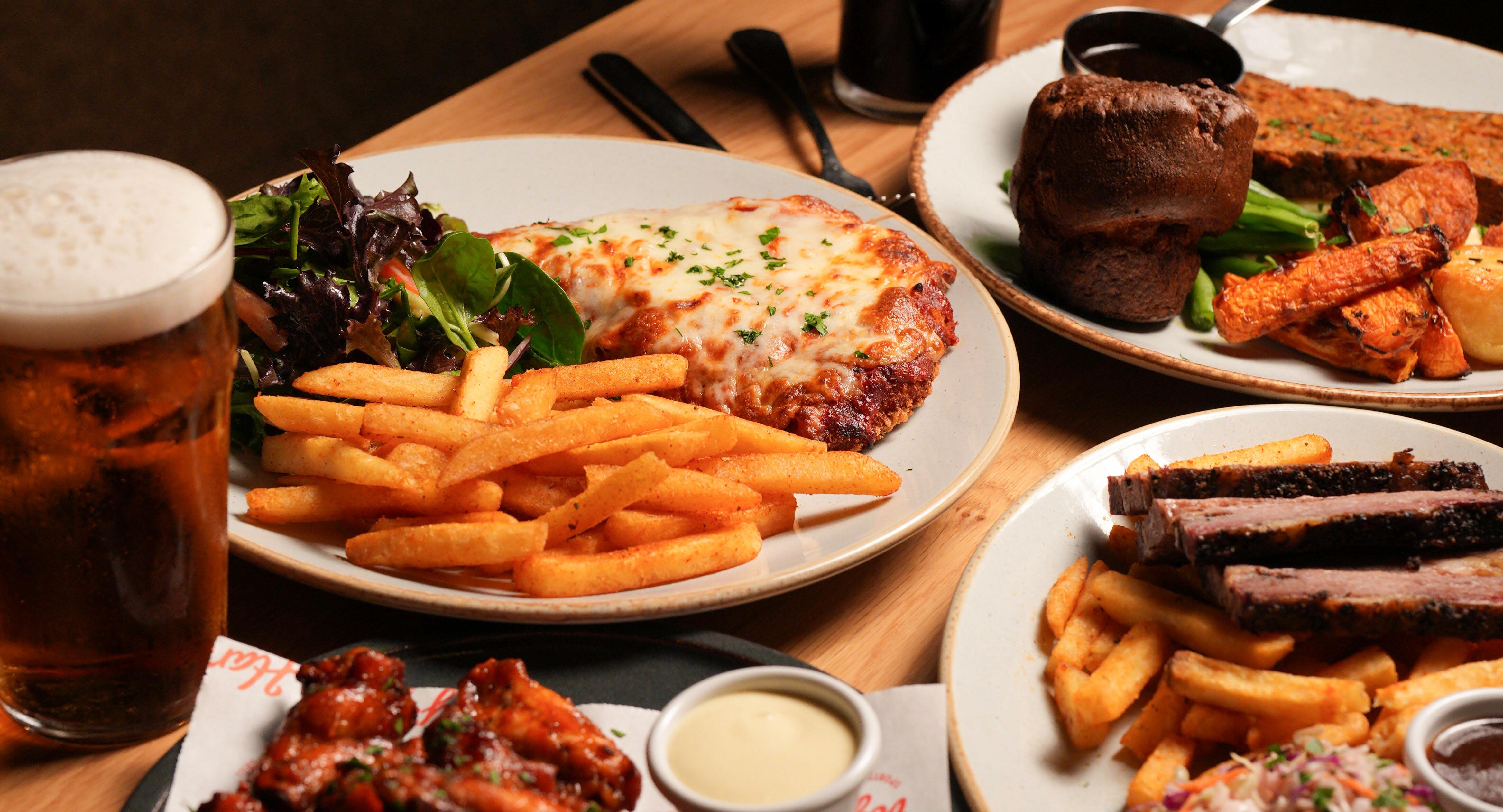 Harvey's Sports Bar & Grill