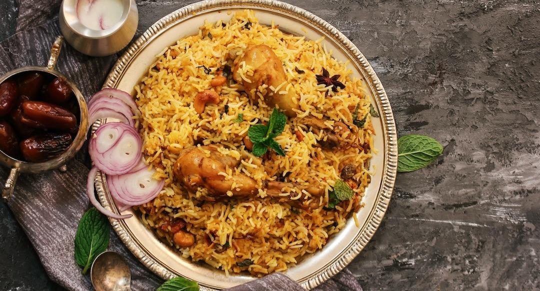 Hol! Cow - Pakistan Street Food photo 2