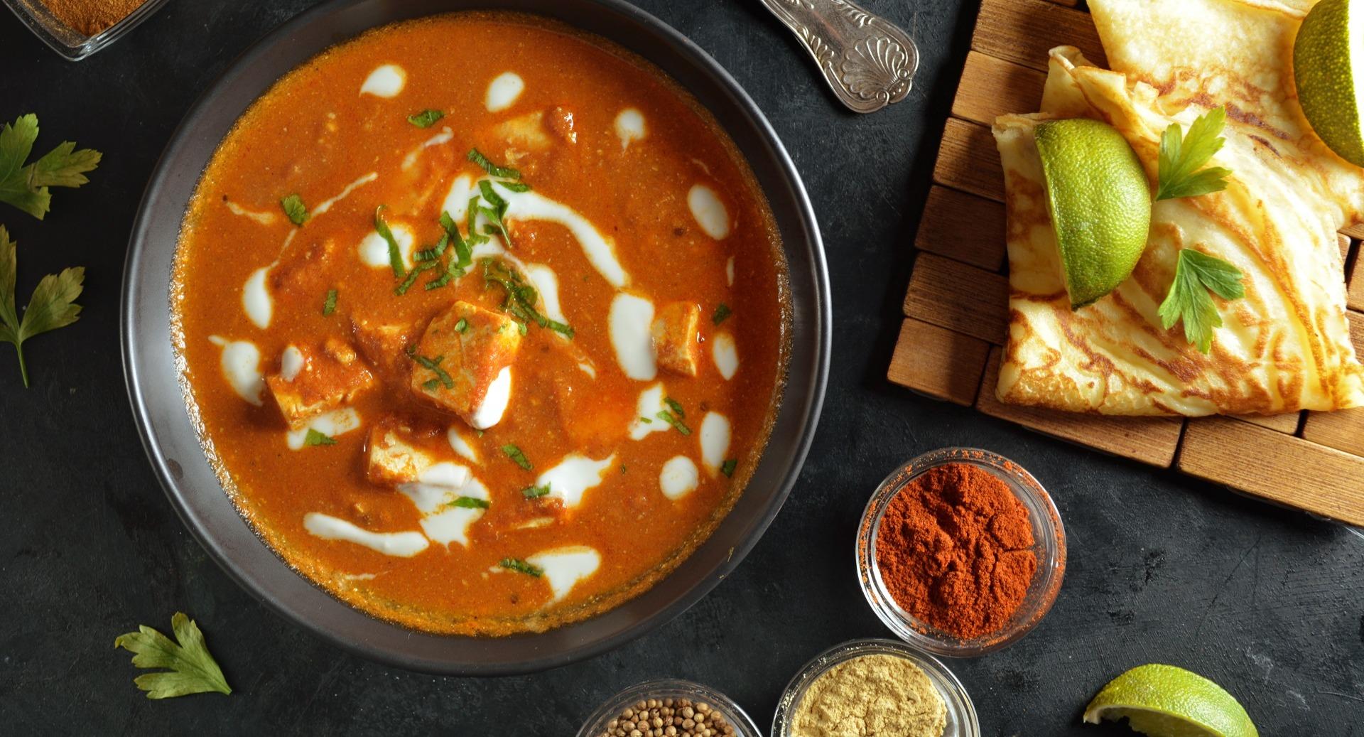 Holy Tikka - Indian Streetfood & Bar photo 3