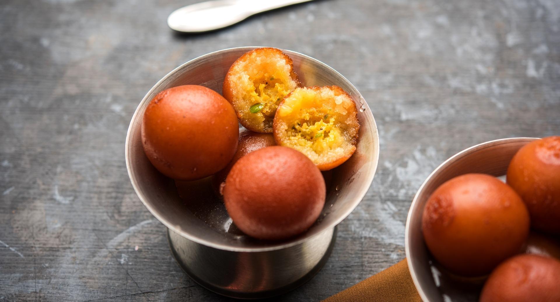 Holy Tikka - Indian Streetfood & Bar