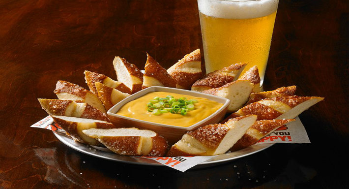 Hooters Nottingham photo 5