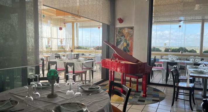 Hotel Ristorante L'Angolo di Beppe - ALBERGO NEL SALENTO a pochi metri dalla spiaggia libera di TORRE LAPILLO Porto Cesareo