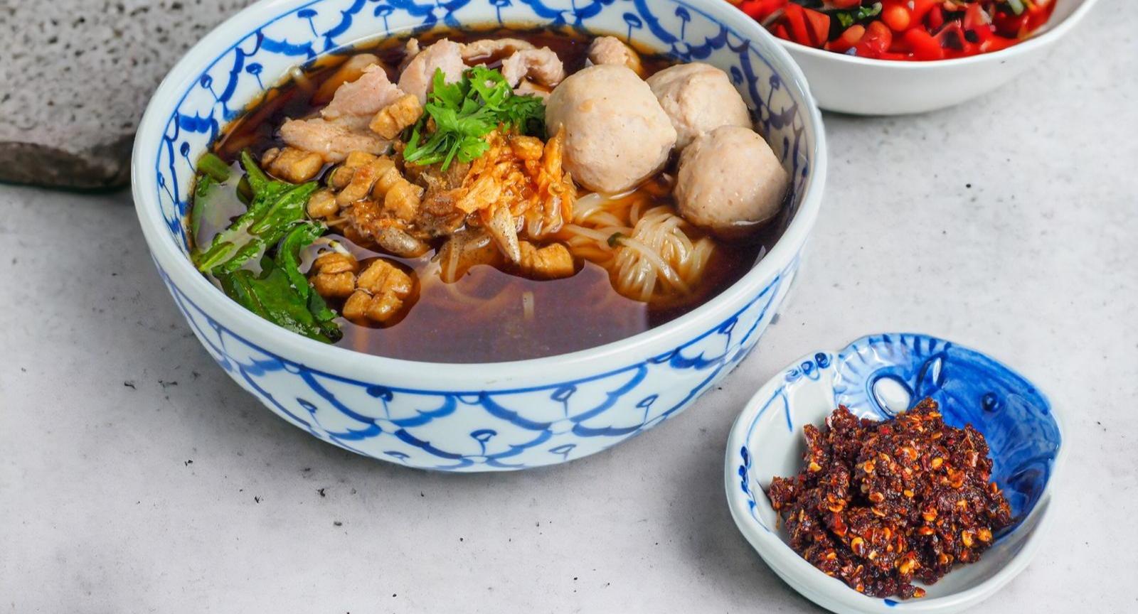 Huaikhwang Chicken Broth Noodle photo 5