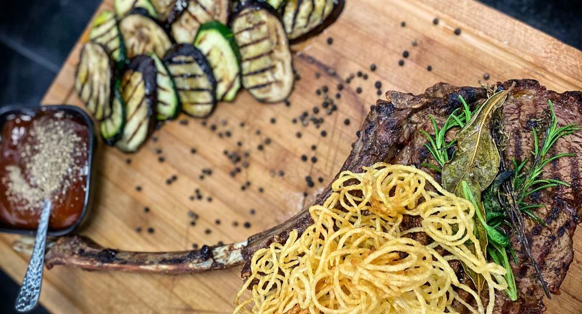 Isoletta Steak & Pasta photo 2