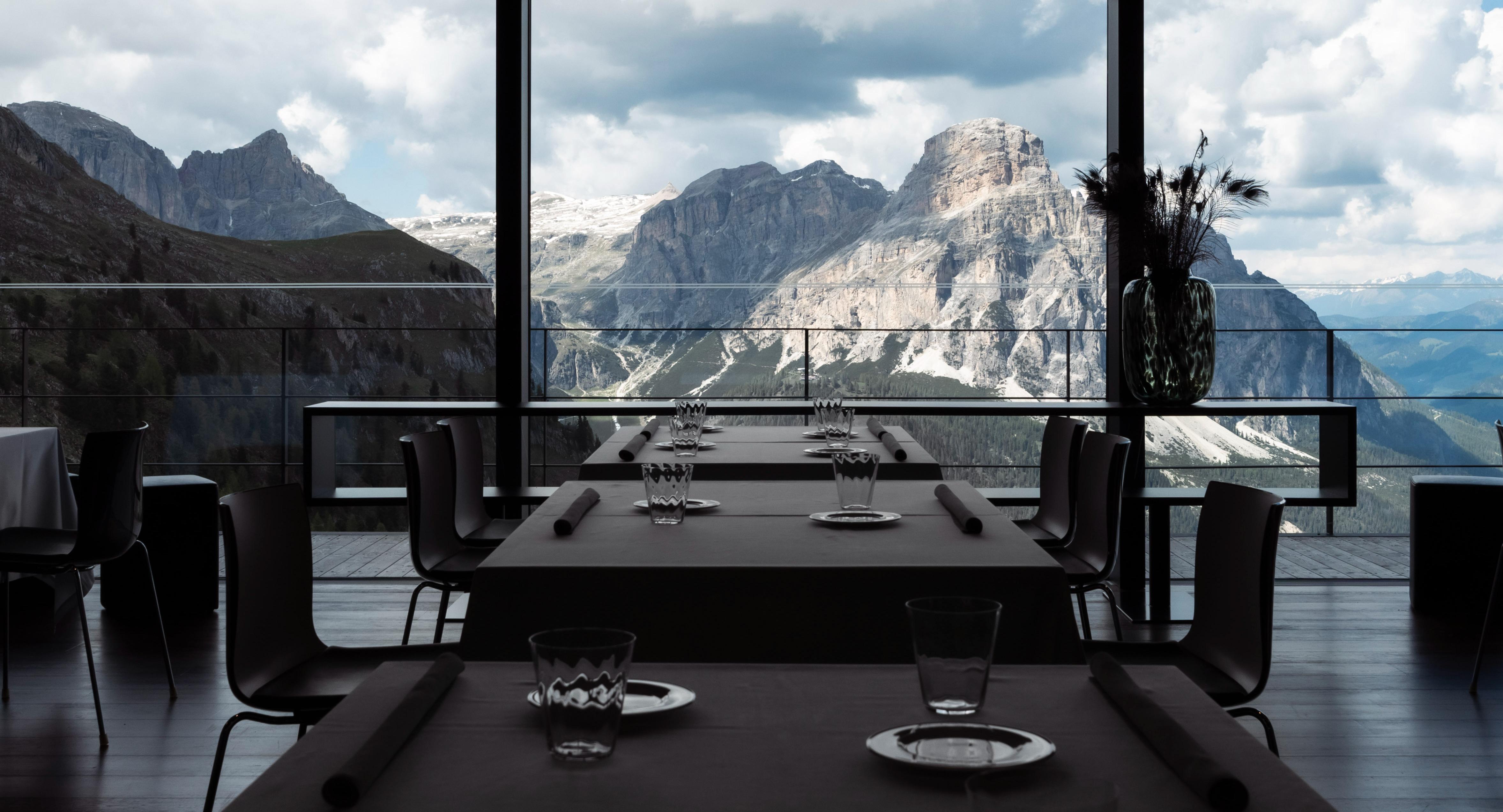 KELINA Fine Dine at Piz Boé Alpine Lounge photo 1