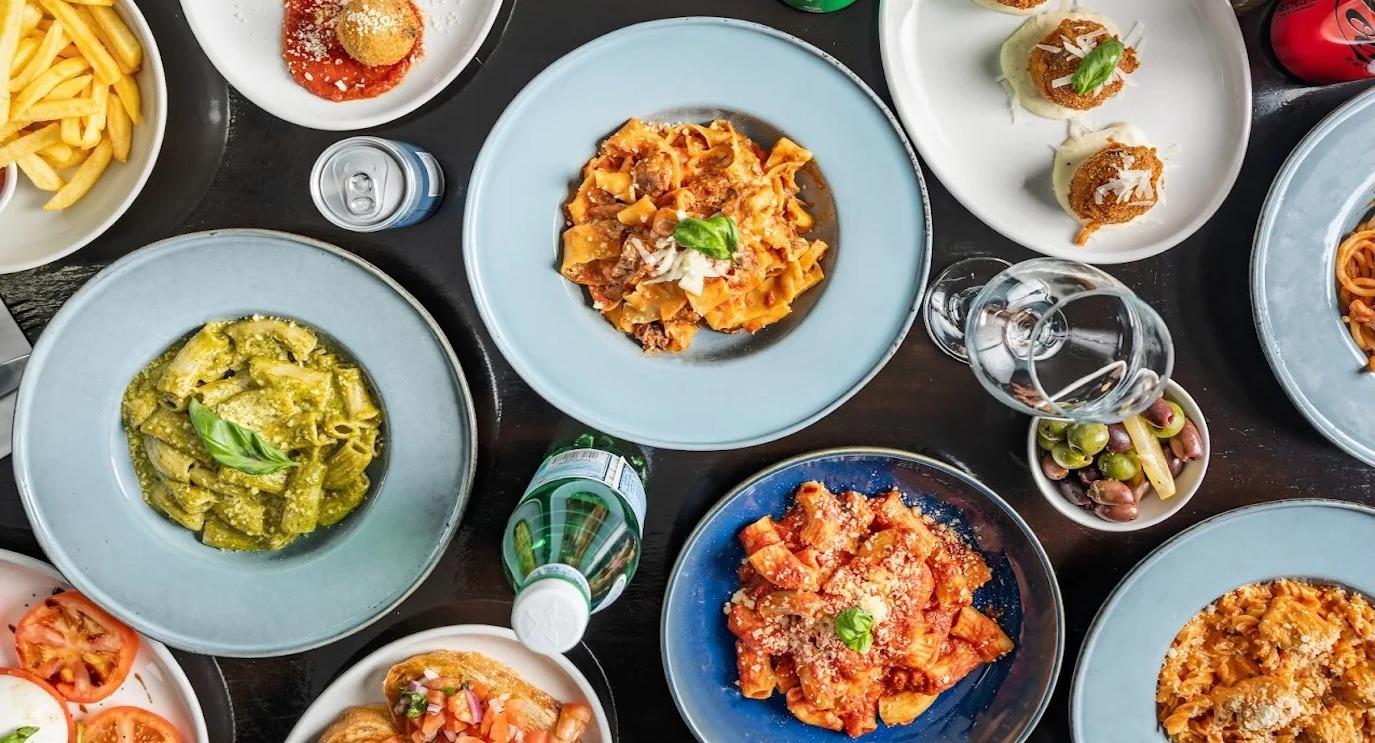 La Fresca Pasta Bar photo 1