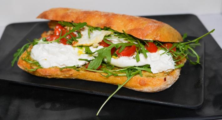 Luna Café & Bar photo 4