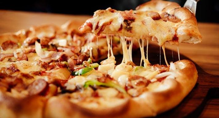 Lunablu Pizzeria & Wine Bar photo 1