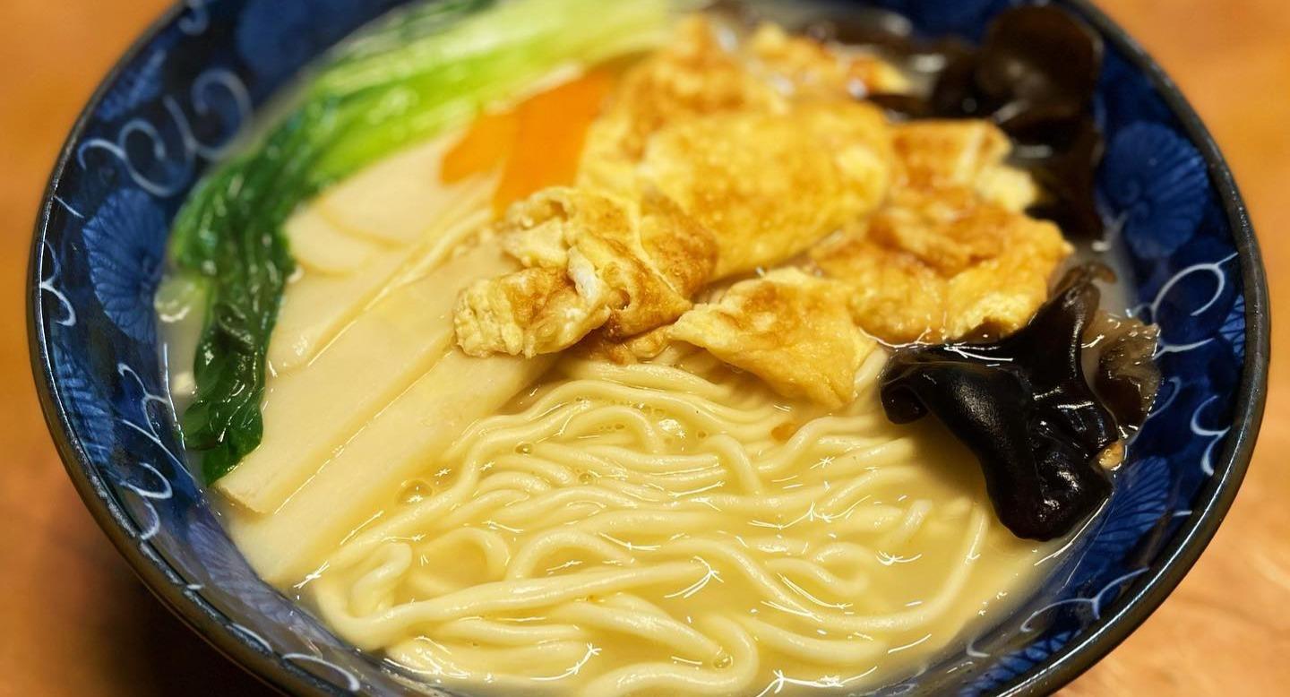 Mani in Noodles photo 1