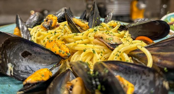 Mediterraneo fish & drink photo 1
