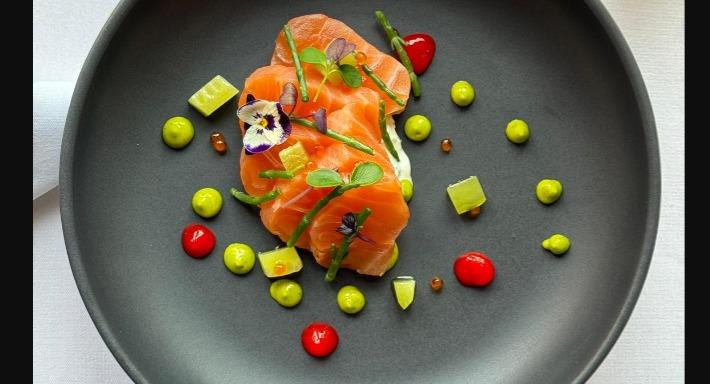 Melody Restaurant and Bar - St Paul's Hotel