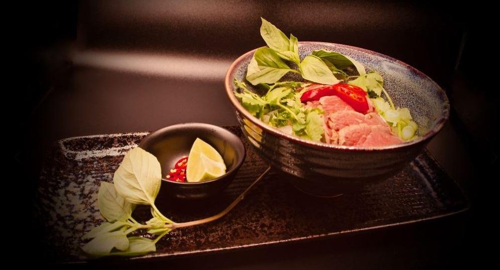 MO Restaurant photo 3