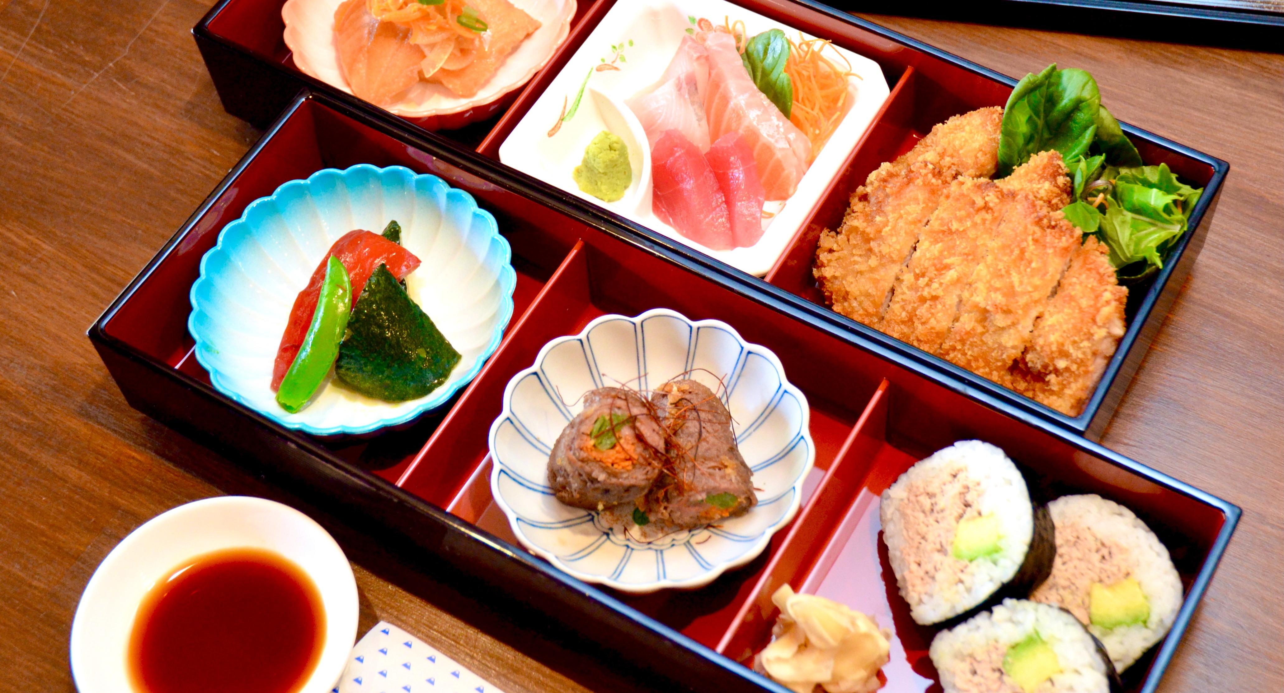 MON JAPANESE BISTRO photo 1