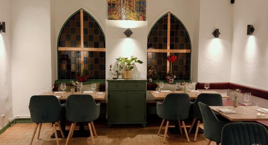 Nah & Fern | Fusion Kitchen