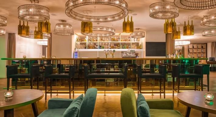 NEPOMUK&DANHAUSER Bar Salon Restaurant