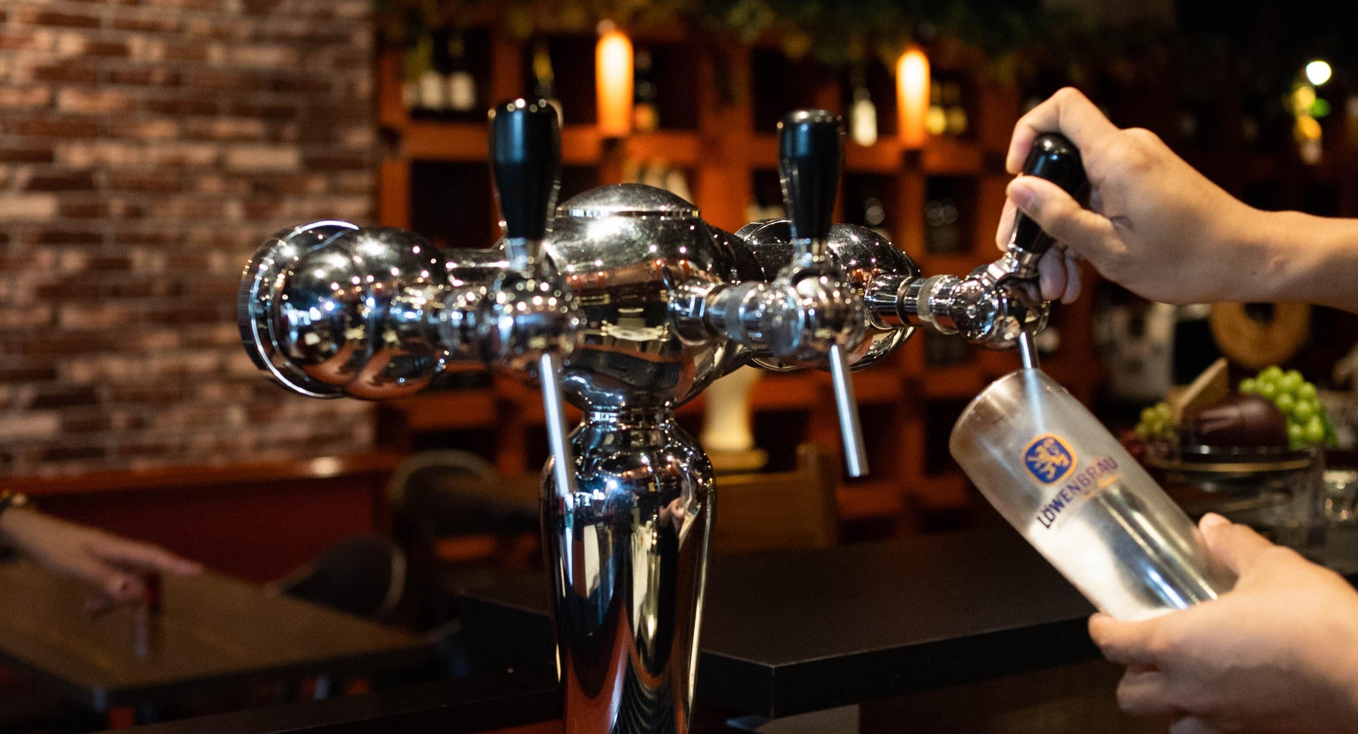 Nuvo Bar