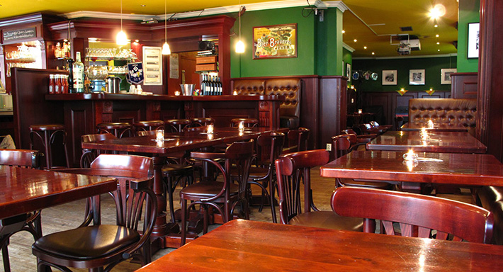 Old MacDonald - American Diner & Sportsbar photo 1