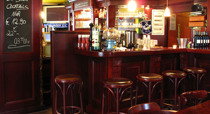 Old MacDonald - American Diner & Sportsbar photo 2