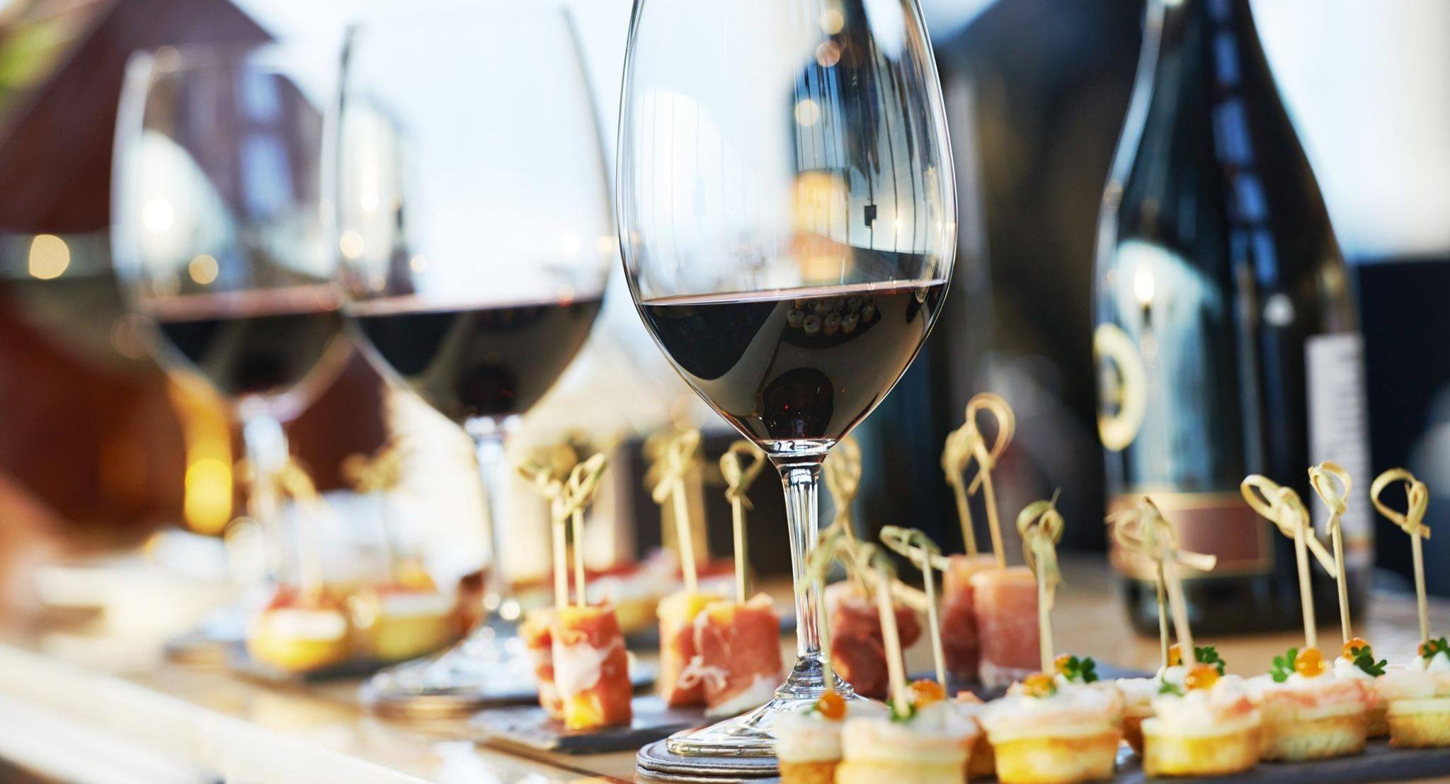 PHC Bar Berlin by Patrick Hellmann photo 3