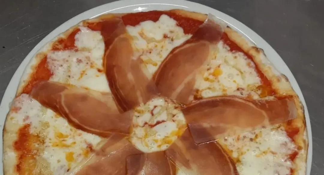 Pizzeria BIANCA photo 1