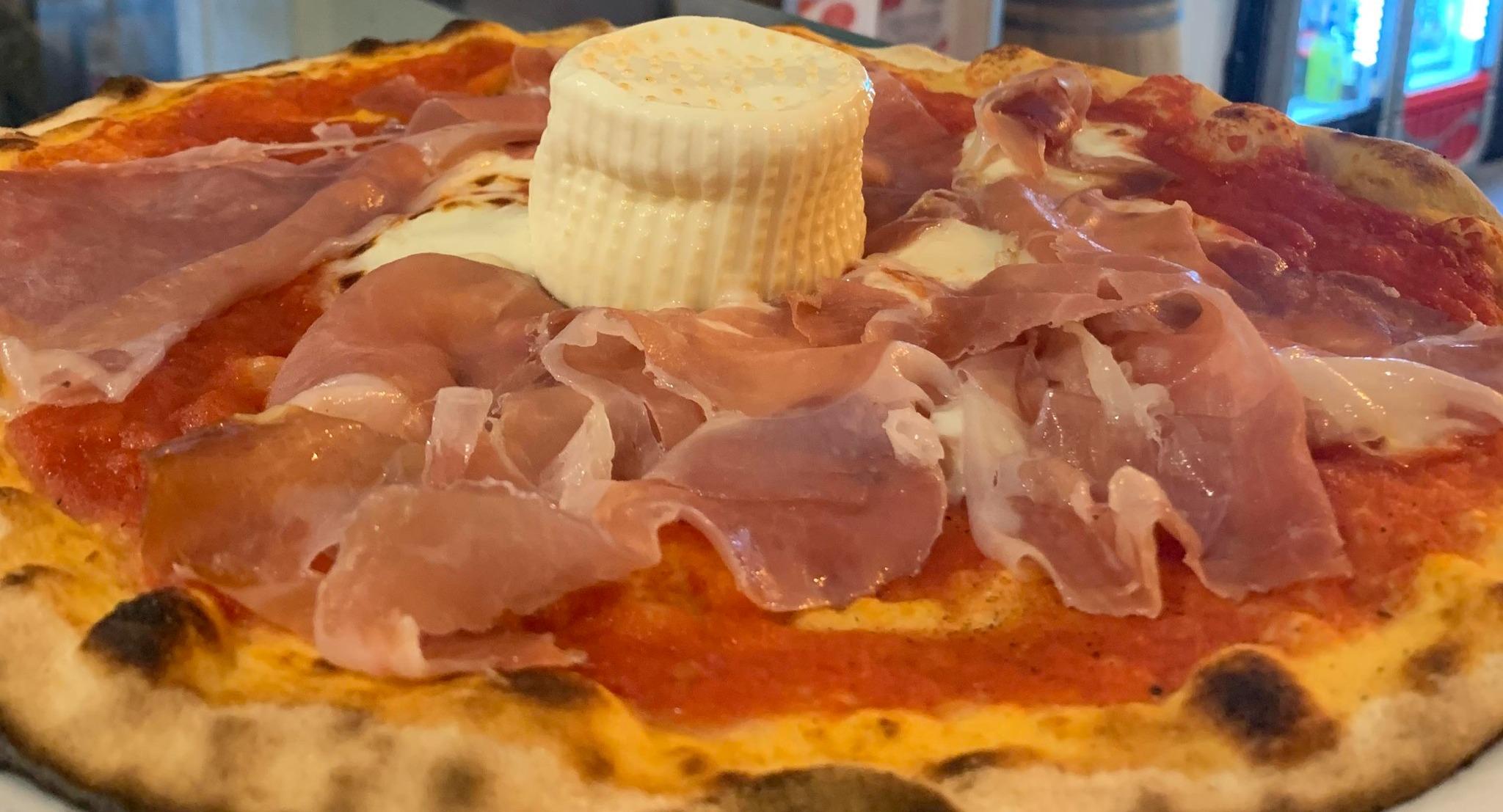 Pizzeria - Hamburgeria - Pizza Time a Genova photo 1