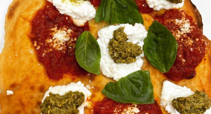 Pizzeria Vesuviana photo 1