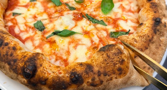 Pizzeria Vincenzo Capuano Nola photo 1