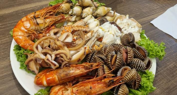 PuTen Thai Seafood photo 1