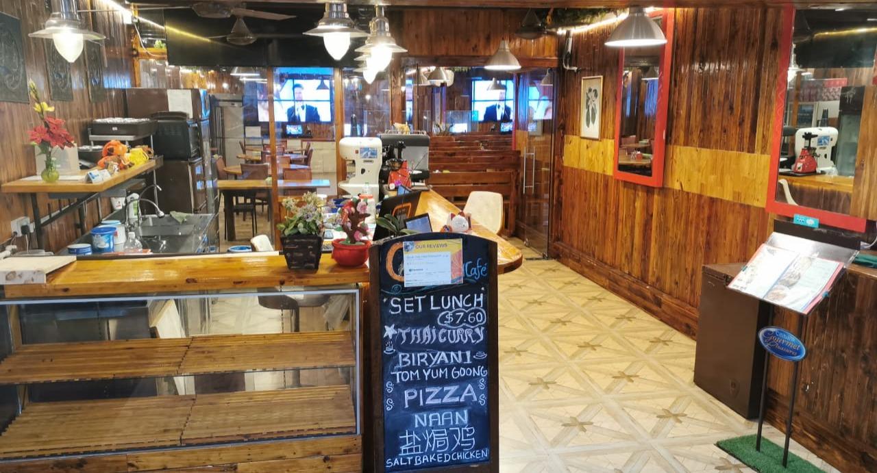 Qtech Cafe photo 4