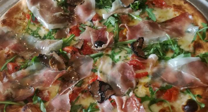 Ristorante Pizzeria Amalfitana photo 3