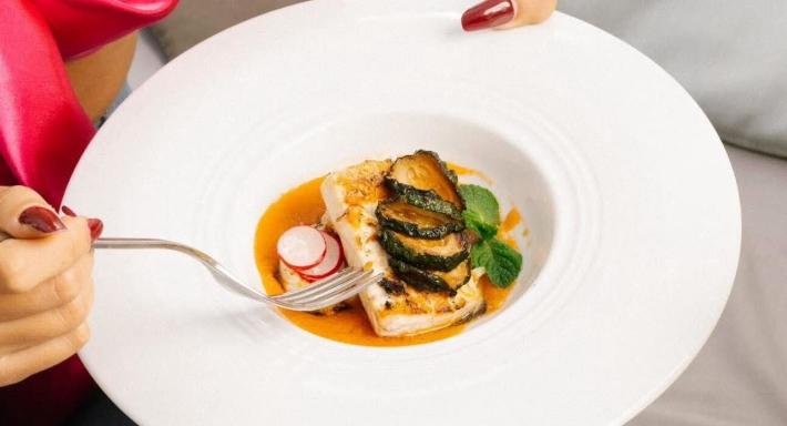 Roof Garden - Lounge Bar