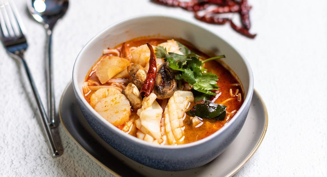 Ros Niyom Thai Restaurant and Bar