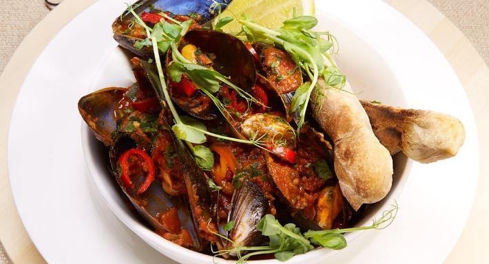 Ruocco's Pizzeria E Ristorante photo 5