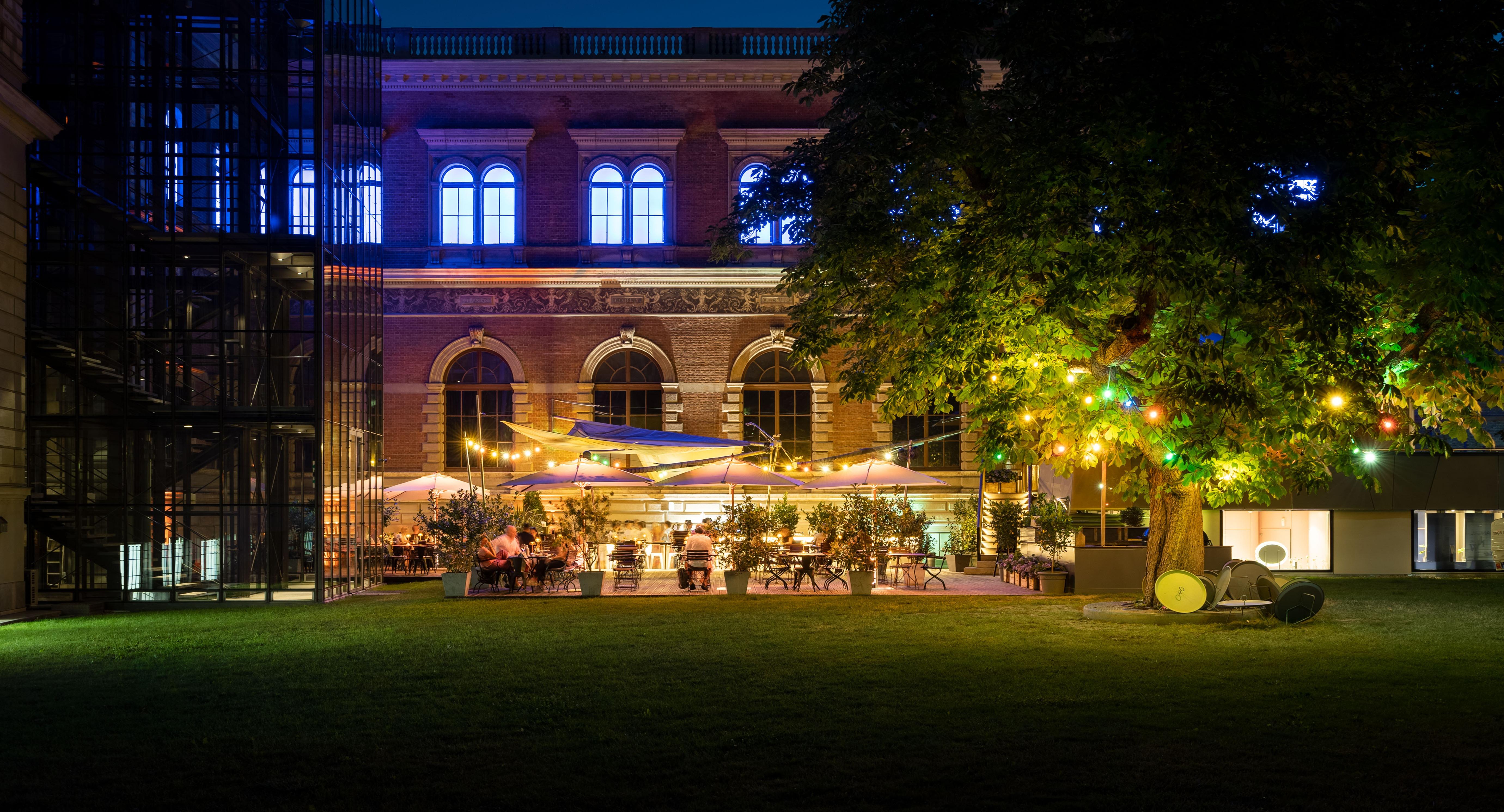 Salonplafond restaurant photo 4